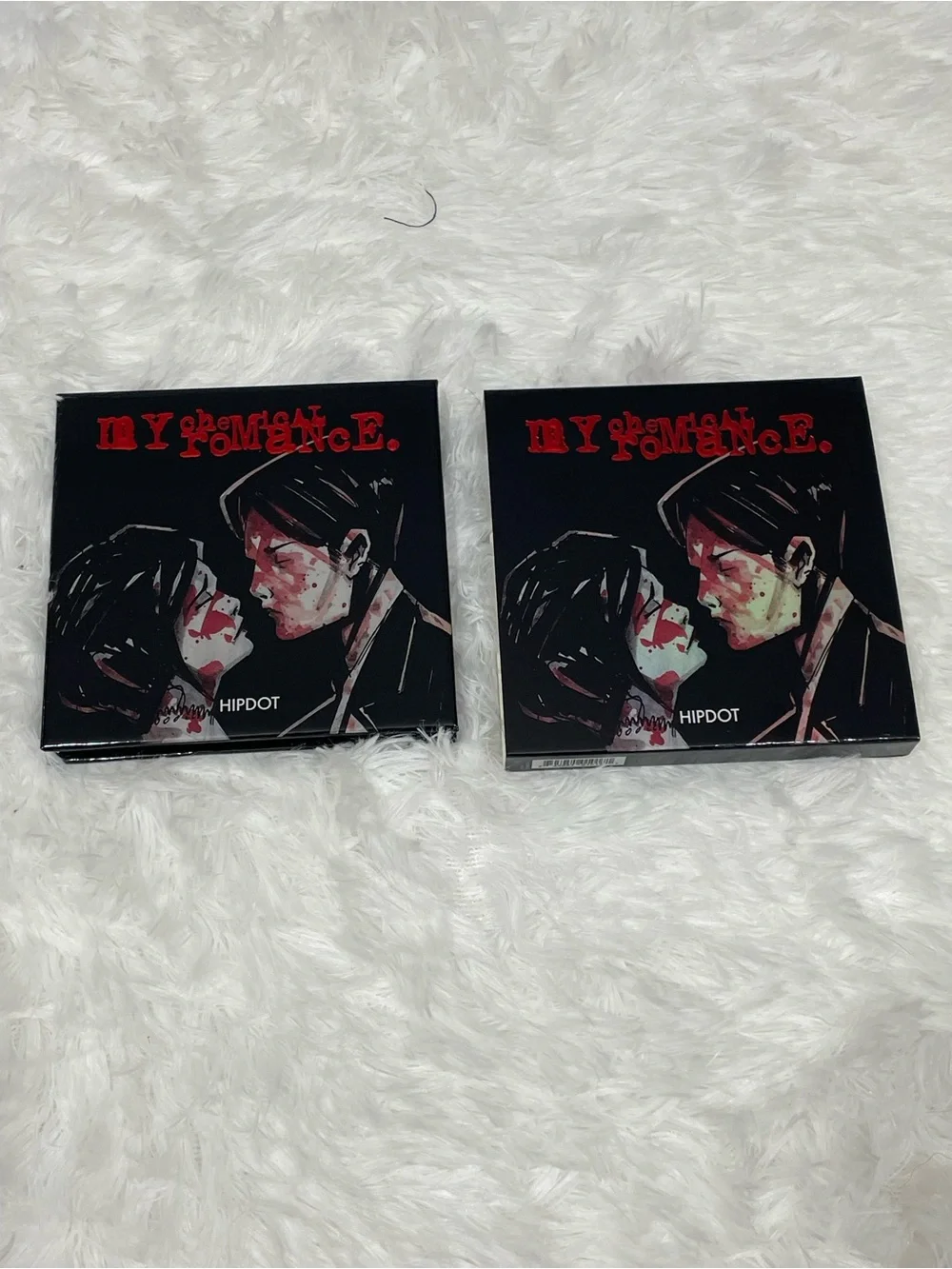 HIPDOT x MY CHEMICAL ROMANCE Collab 3-Piece Makeup Palette Eyeliner Makeup Brush